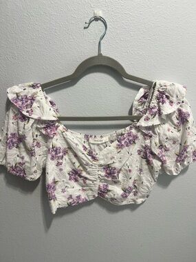 Item ditto-Floral Ruffle Crop Top - Small Cotton
